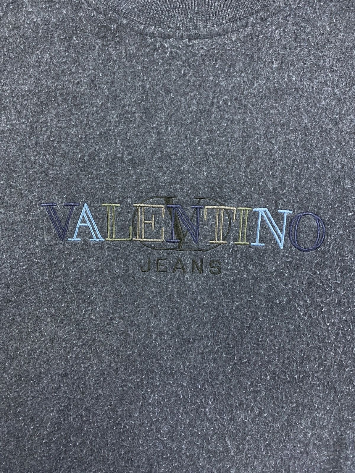 Valentino Vintage Valentino Jeans Embroidery Logo Sweatshirt Size US M / EU 48-50 / 2 - 6 Thumbnail