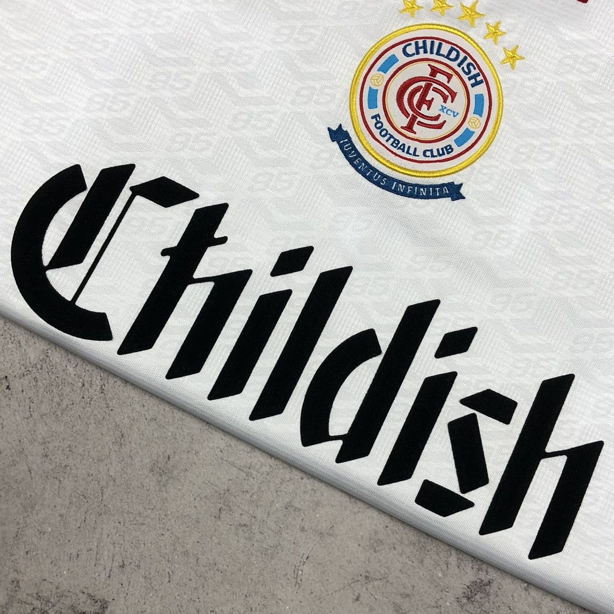 CHILDS Childish FC 30th Anniversary 1995 Soccer Jersey Kit Size US M / EU 48-50 / 2 - 13 Thumbnail