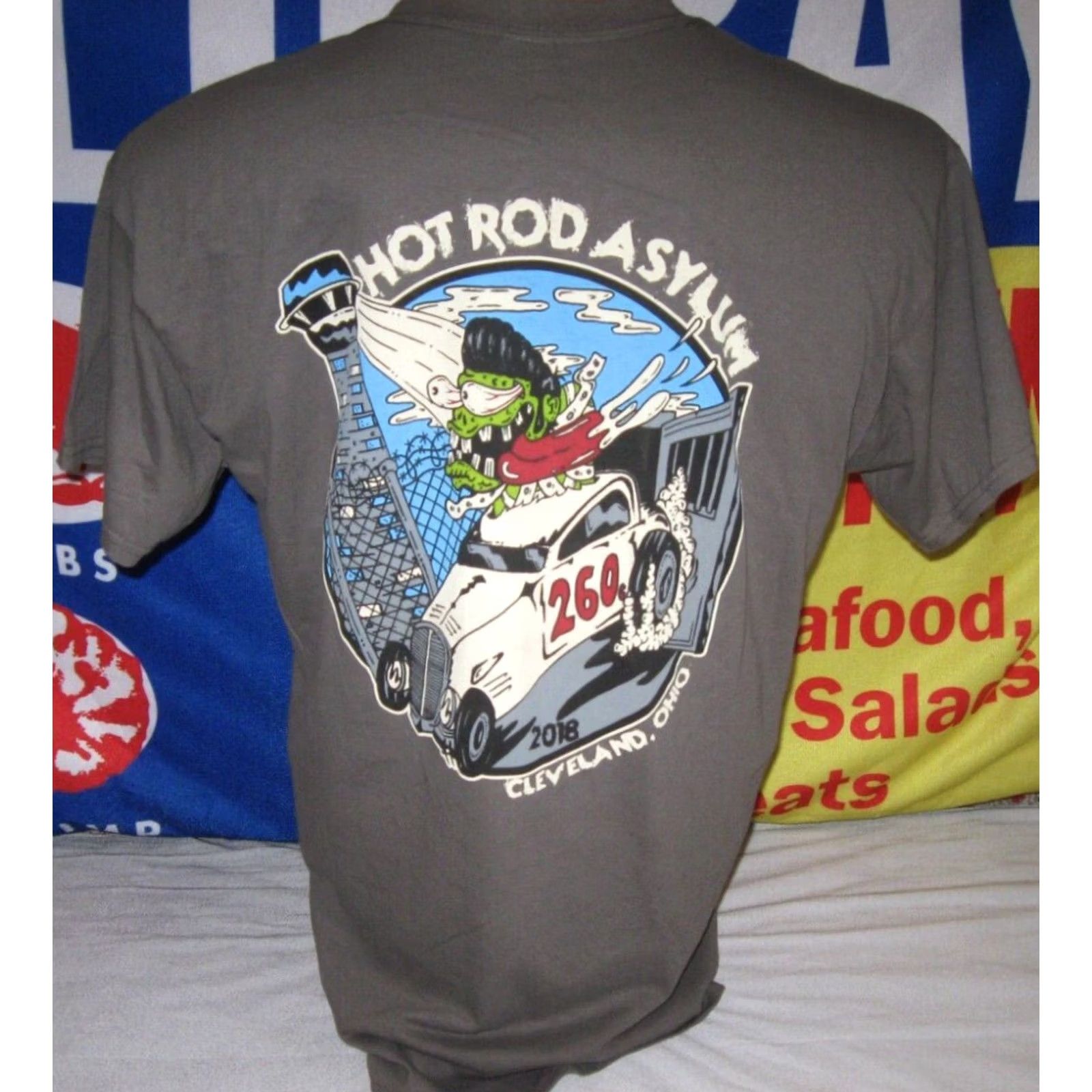 Gildan AUTORAMA 2018 Cleveland Rocks Ohio Car Show Rolls Hot Rods Gassers Mens Large Size US L / EU 52-54 / 3 - 2 Thumbnail