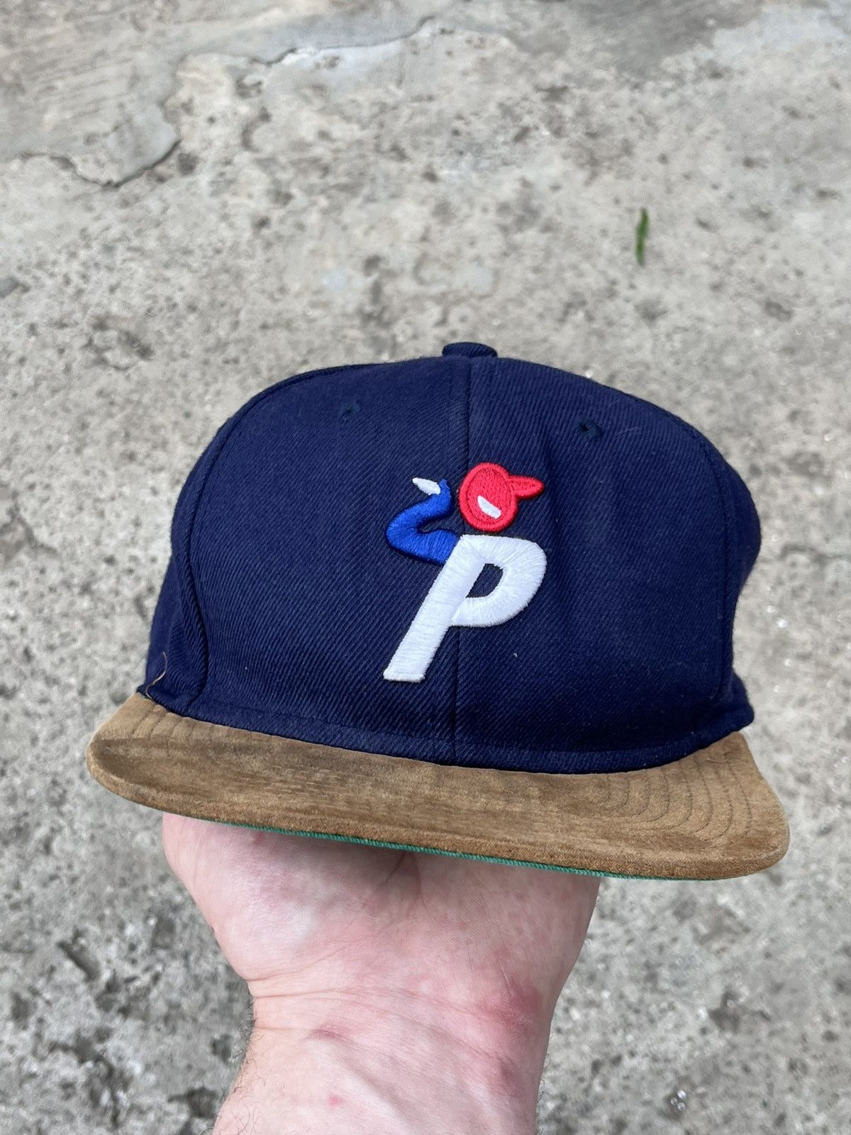 Palace Vintage Palace Skateboards Bunning Snapback Cap Navy/Tan Size ONE SIZE - 1 Thumbnail