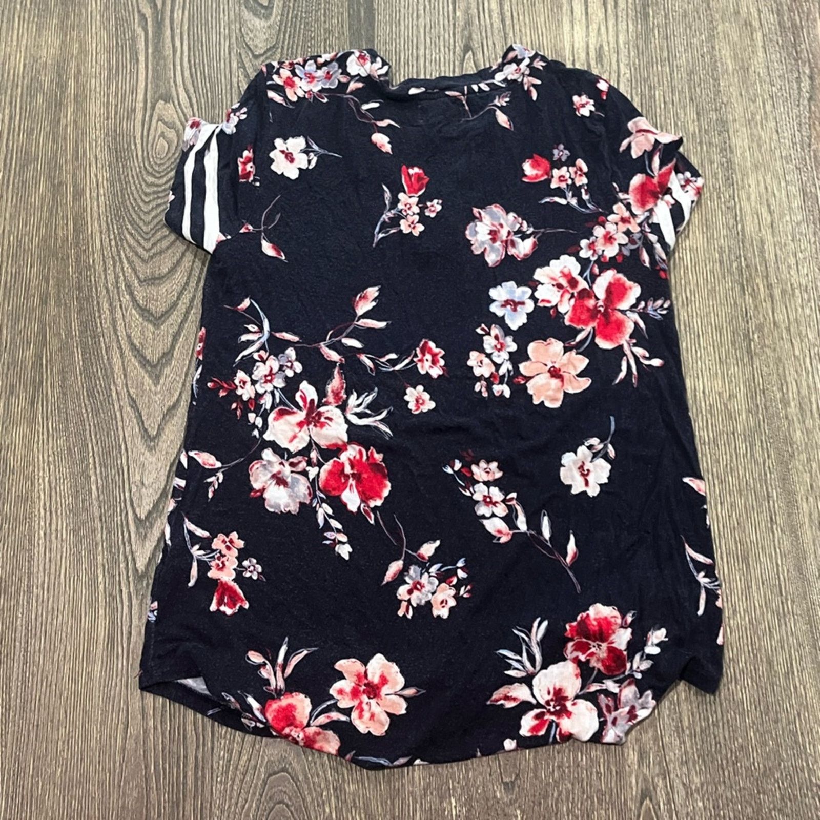 Vintage 24/7 x Maurices Floral Top Lace-Up Black Multi Size XS Size XS / US 0-2 / IT 36-38 - 4 Thumbnail