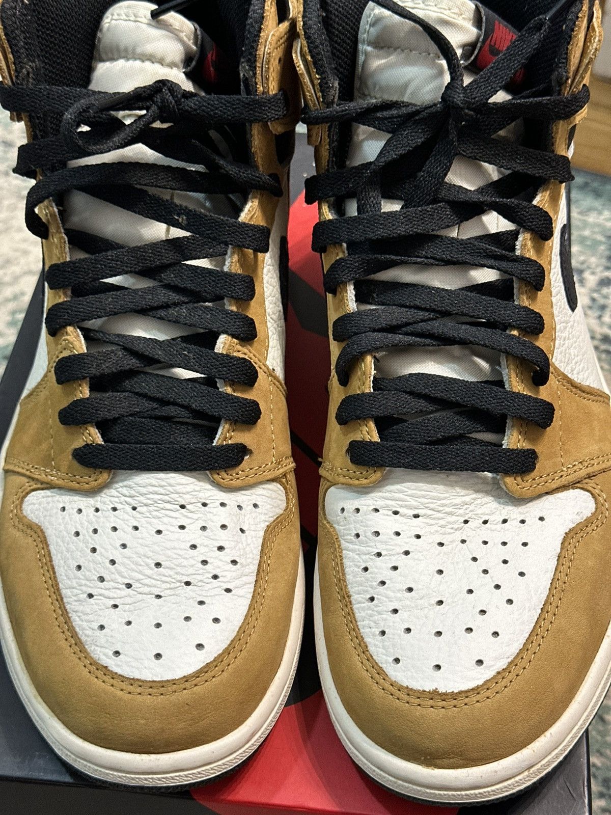 Jordan Brand × Nike Nike Air Jordan 1 High OG “Rookie of the Year” Size US 9.5 / EU 42-43 - 20 Thumbnail