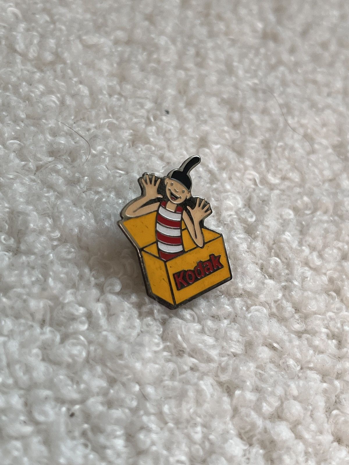 Kodak Kodak vintage pin Size ONE SIZE - 2 Thumbnail