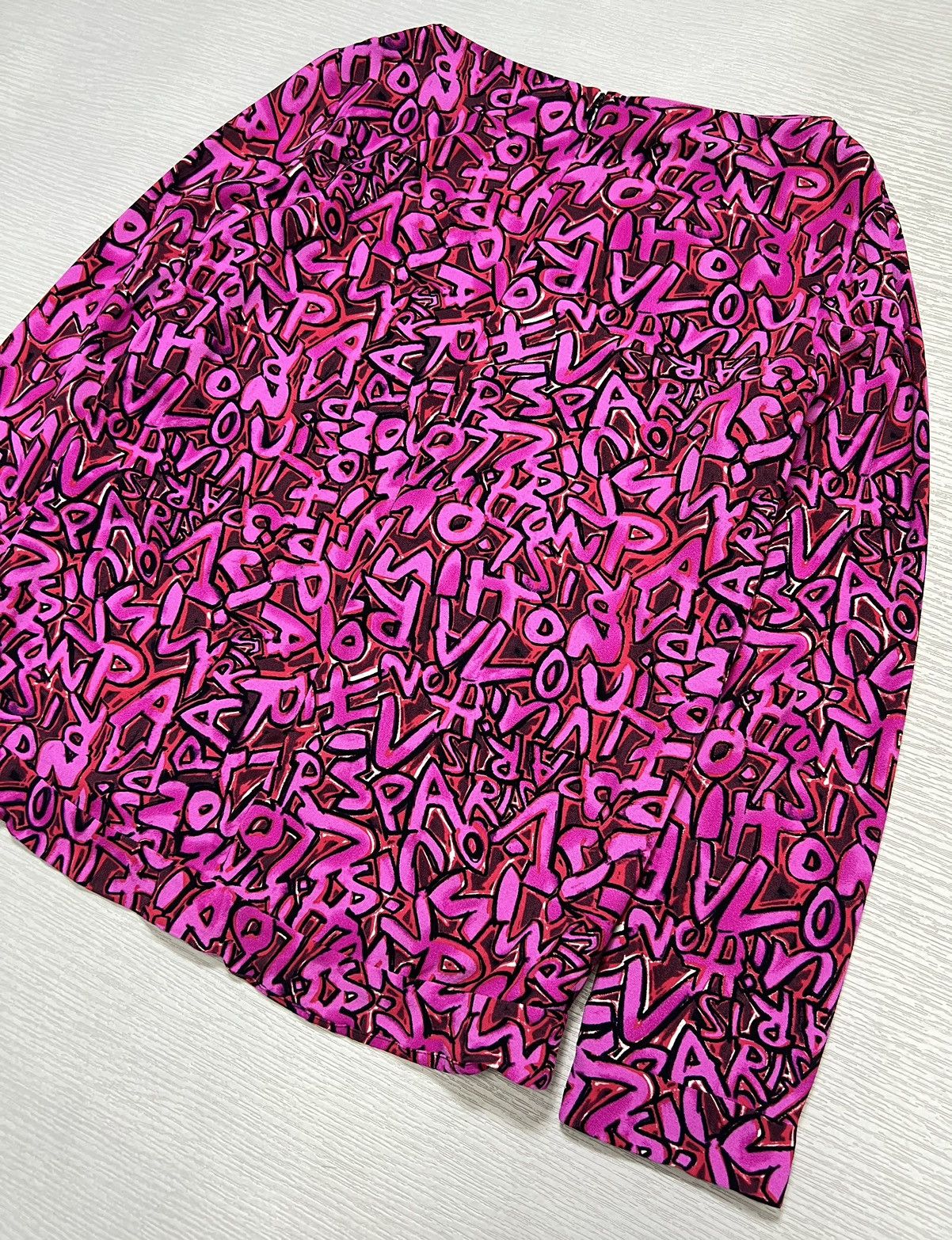 Louis Vuitton × Stephen Sprouse Louis Vuitton - Stephen Sprouse - Graffiti Logo Longsleeve Size XS / US 0-2 / IT 36-38 - 10 Thumbnail