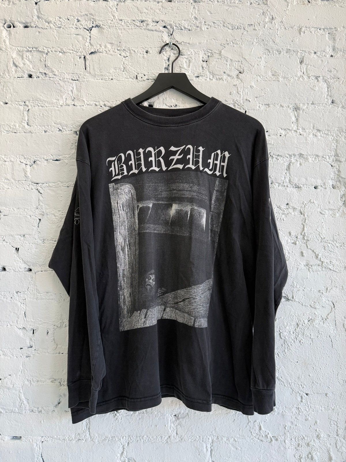 Vintage 2000s BURZUM ‘PLAGUE’ L/S TEE Size US XL / EU 56 / 4 - 1 Thumbnail