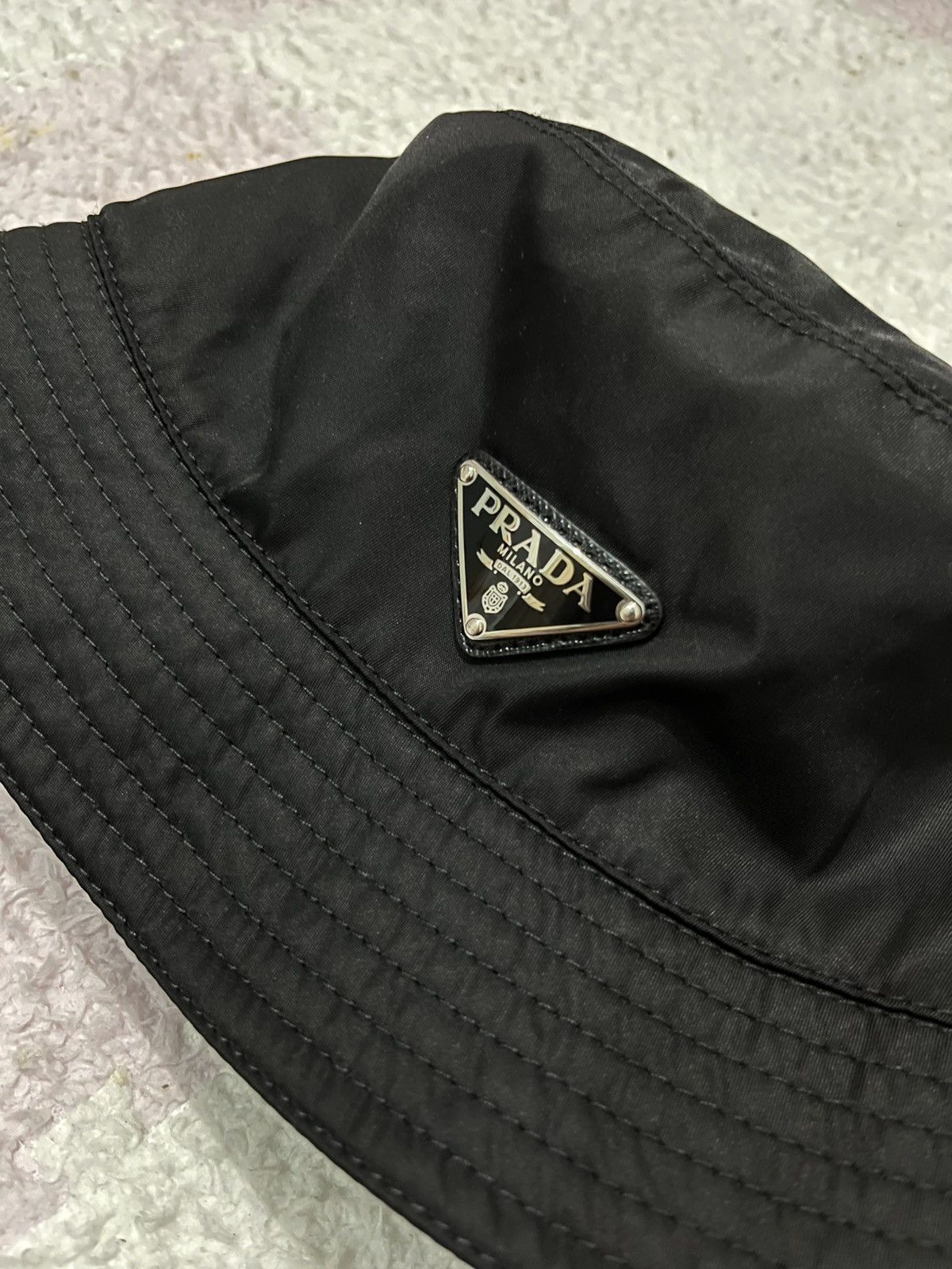 Prada Prada re nylon bucket hat Size ONE SIZE - 2 Thumbnail