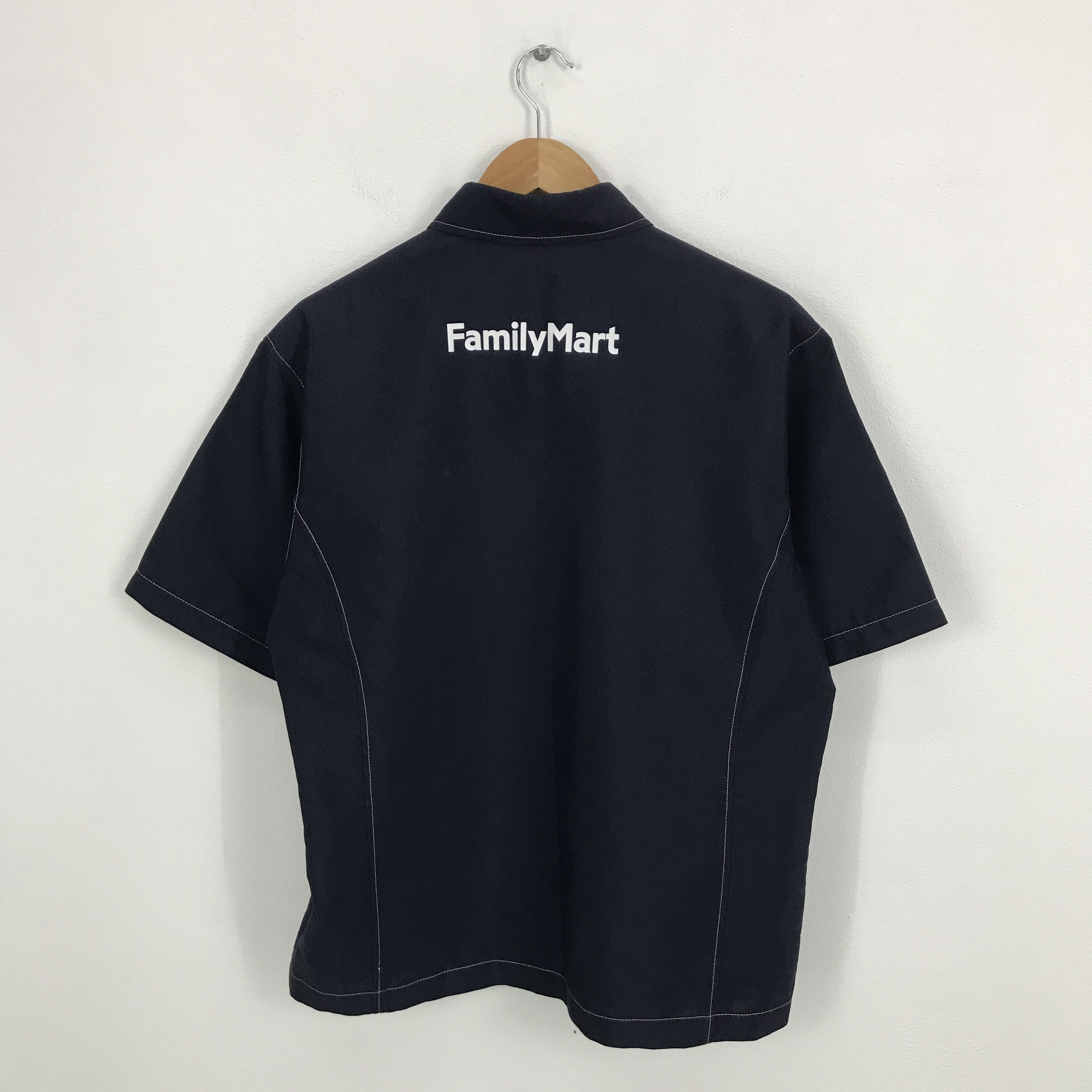 Japanese Brand Vintage family mart work uniform Japan jacket Size US L / EU 52-54 / 3 - 1 Thumbnail