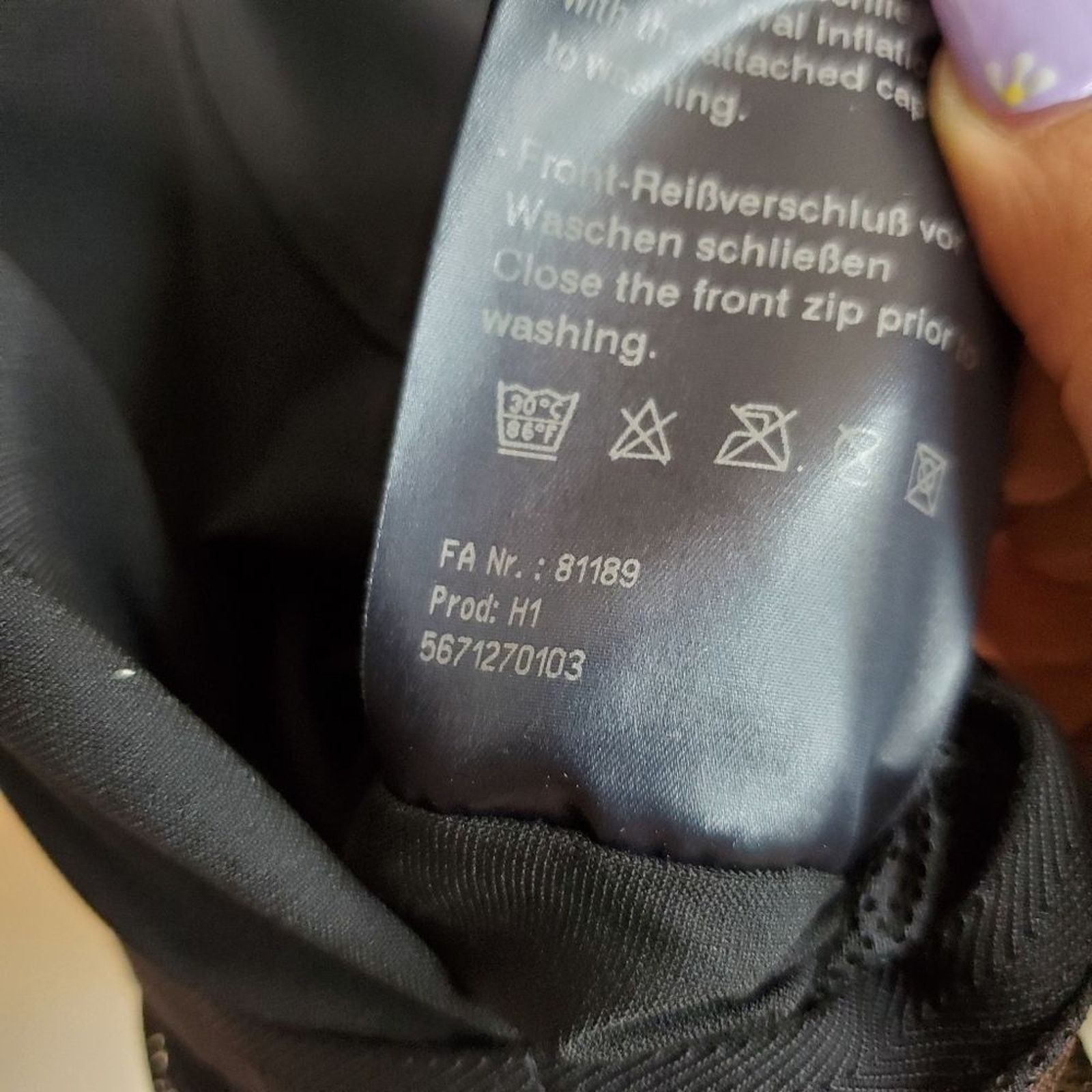 BMW BMW Motorrad Black Goretex AirVantage Inflatable Vest Size M Size US M / EU 48-50 / 2 - 11 Thumbnail