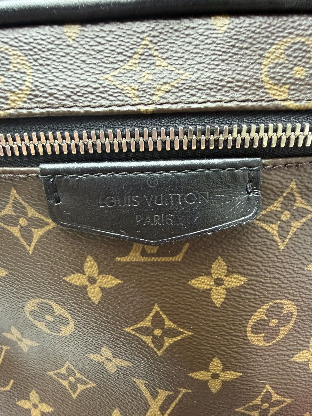 Louis Vuitton Louis Vuitton Josh Backpack Size ONE SIZE - 5 Thumbnail