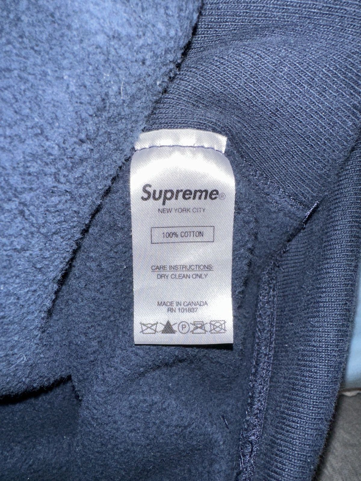 Supreme Patent Chenille Arc Logo Hoodie Size US S / EU 44-46 / 1 - 5 Thumbnail