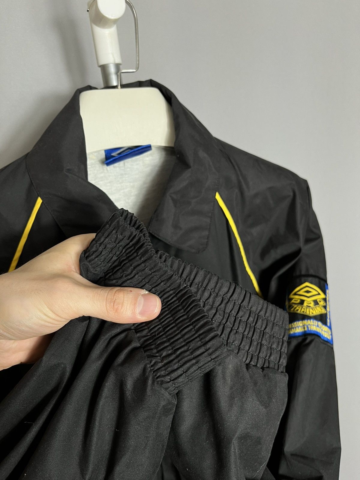 Umbro Retro Umbro Pro Training 90s track jacket black Size US L / EU 52-54 / 3 - 9 Thumbnail