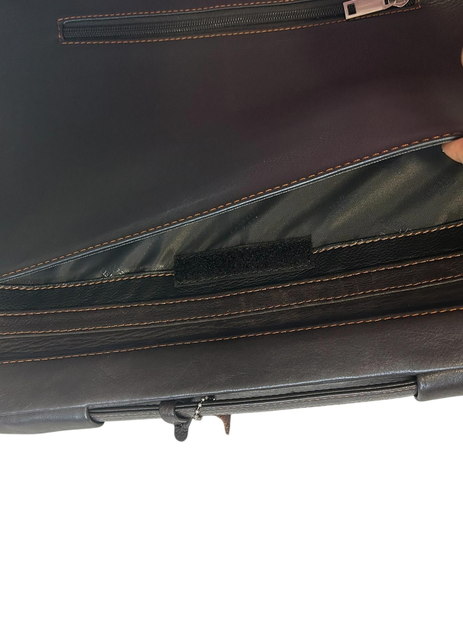 Designer Stylish Leather Laptop Sleeve by Campbell & Co. Size ONE SIZE - 9 Thumbnail
