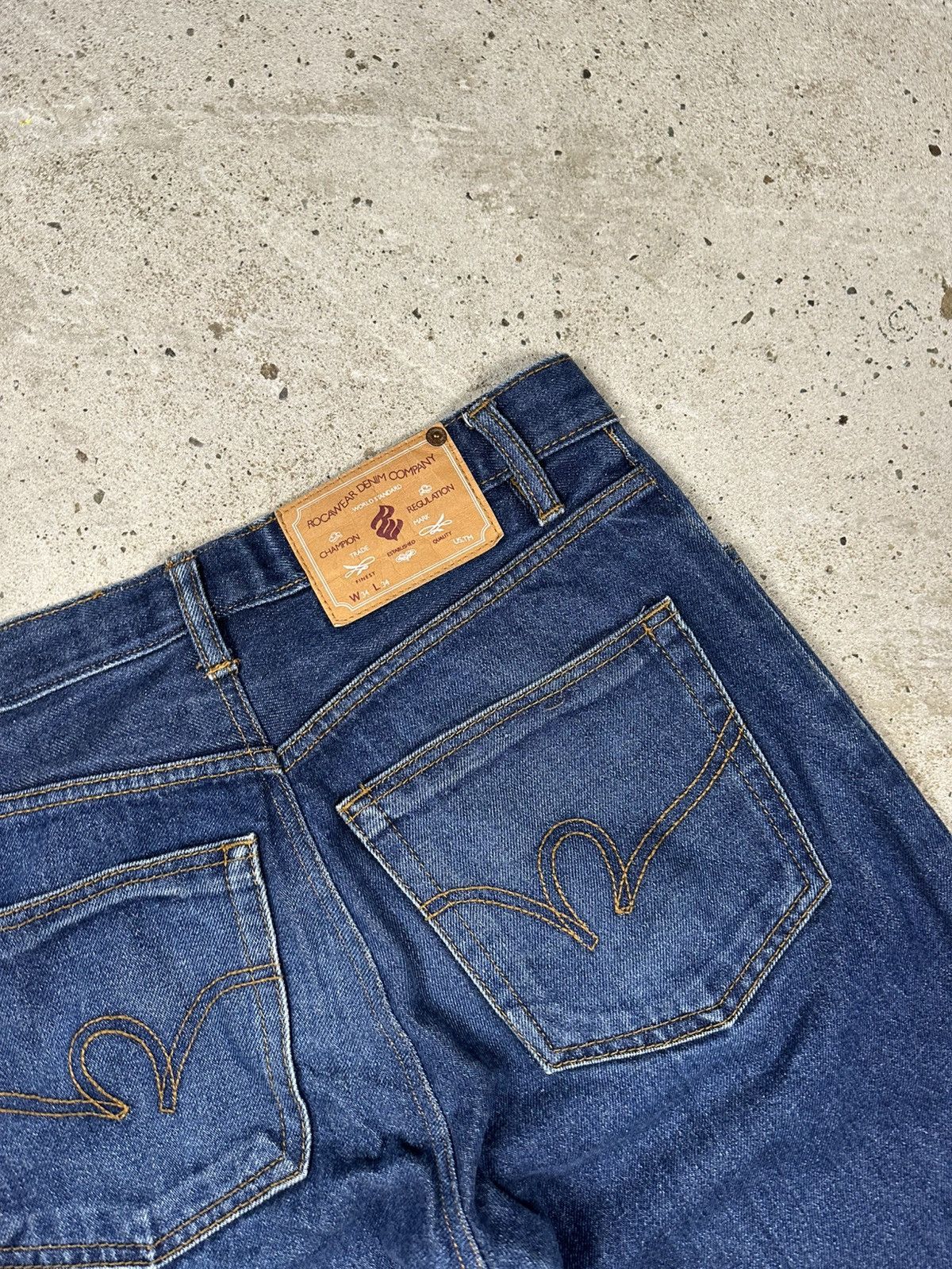 Rocawear × Vintage Vintage Y2K Rocawear Baggy Denim Pants Jeans Size US 31 - 15 Thumbnail