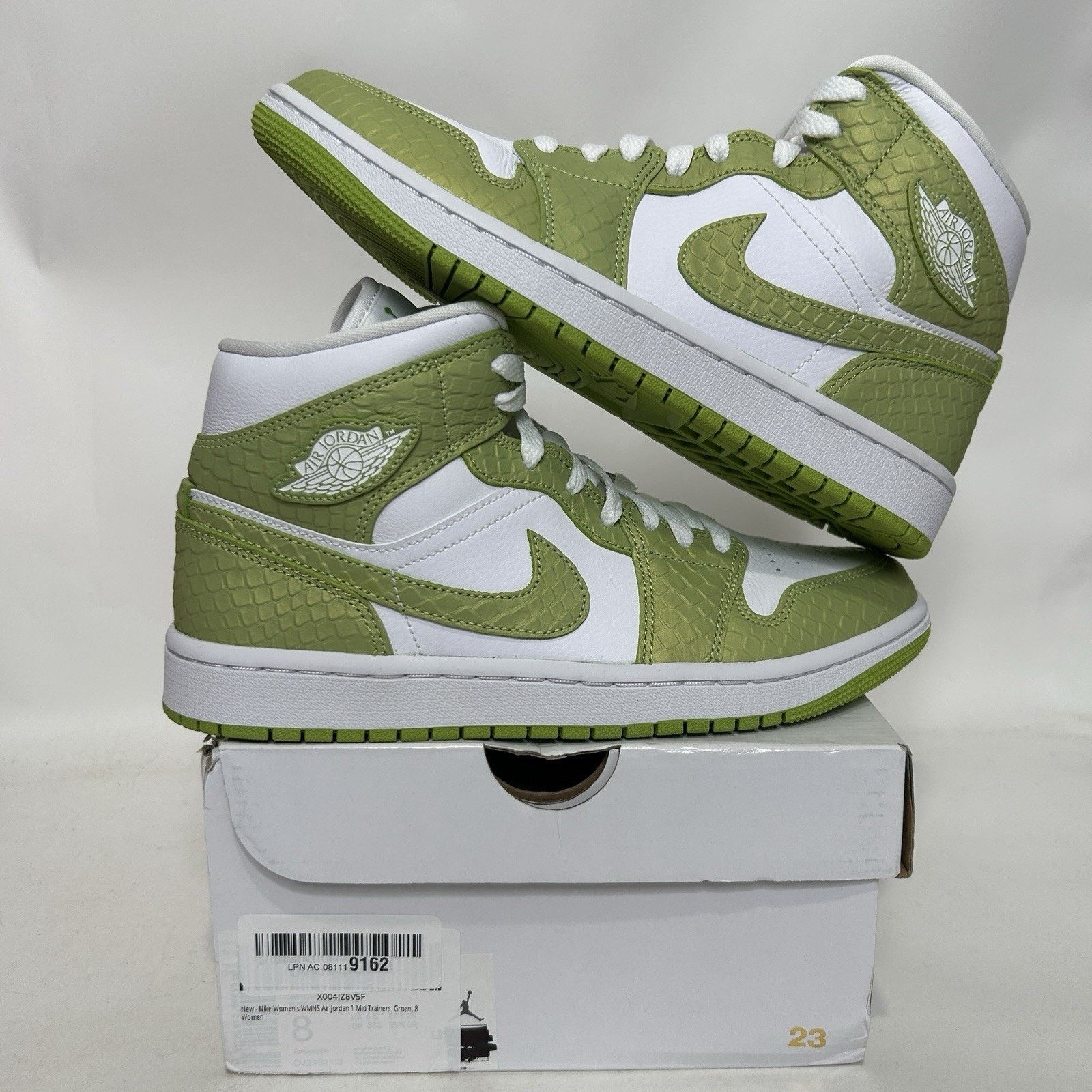 Jordan Brand Nike Air Jordan 1 Retro Mid SE WMNS “Green Python” Size US 8 / IT 38 - 1 Thumbnail