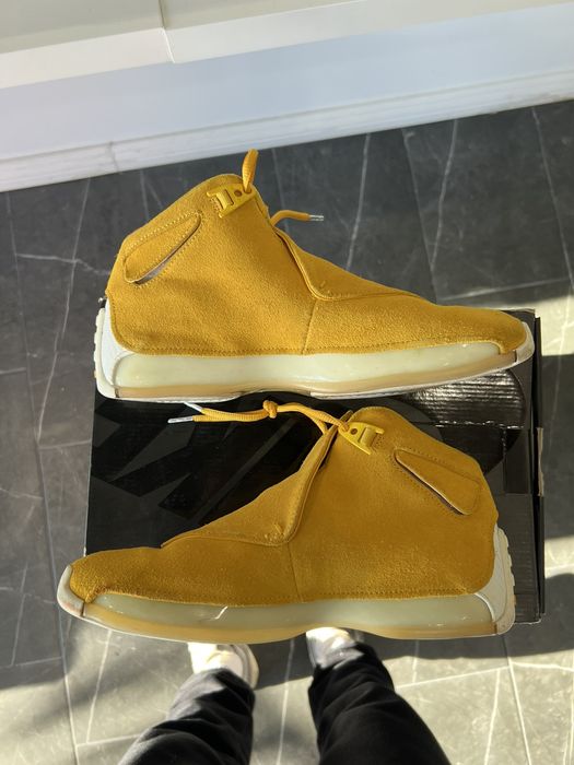 Air jordan 18 on sale retro yellow suede