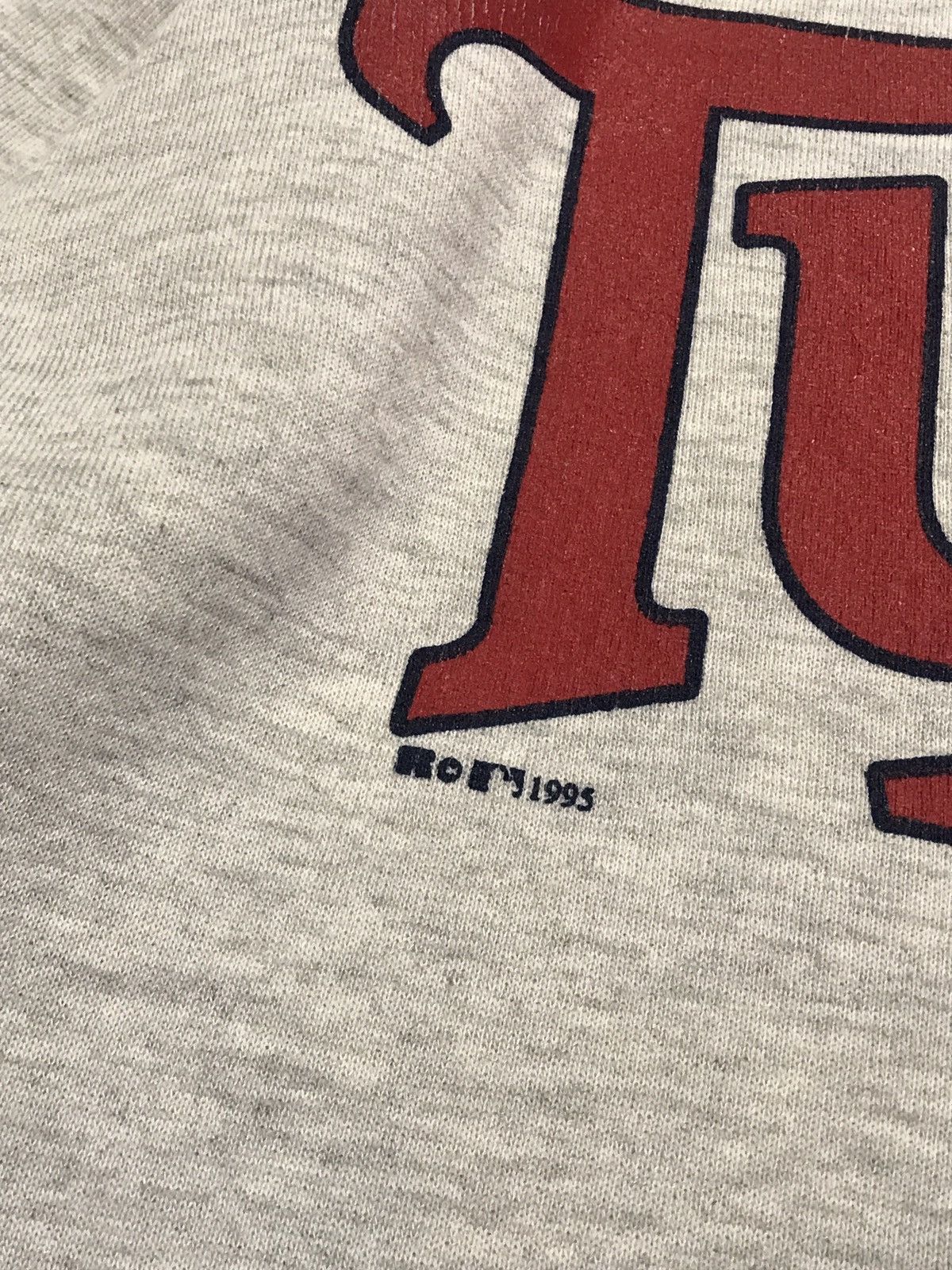 Russell Athletic Vintage 90s Sweatshirt Russel Athletic Twins Big Logo Gray L Size US L / EU 52-54 / 3 - 11 Thumbnail