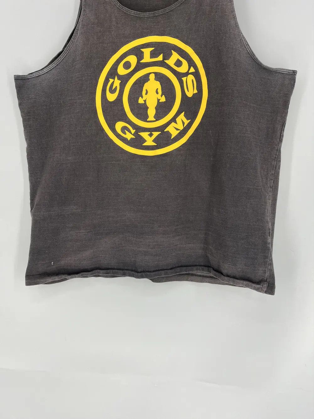 Sports Specialties Vintage 90s Gold’s Gym Red Tank Top Workout Promo Size US M / EU 48-50 / 2 - 6 Thumbnail