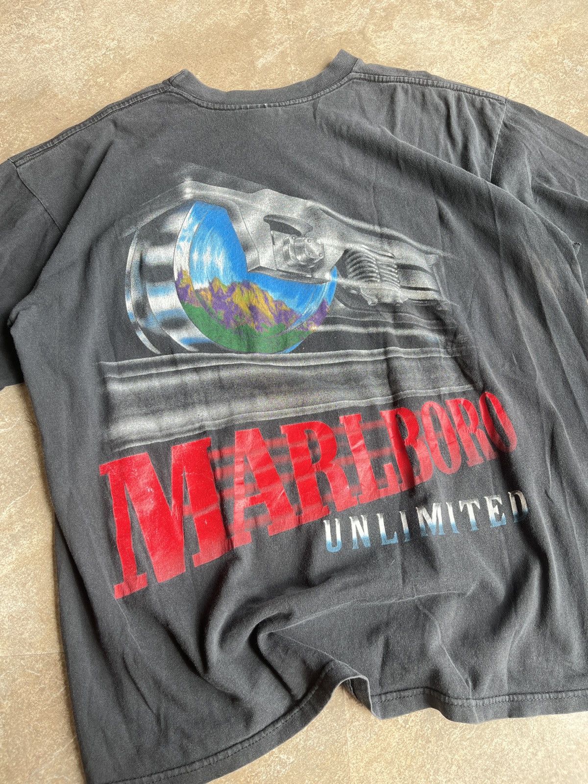 Marlboro Vintage Marlboro Unlimited Train Tee T Shirt Lucky Strike Size US XL / EU 56 / 4 - 4 Thumbnail