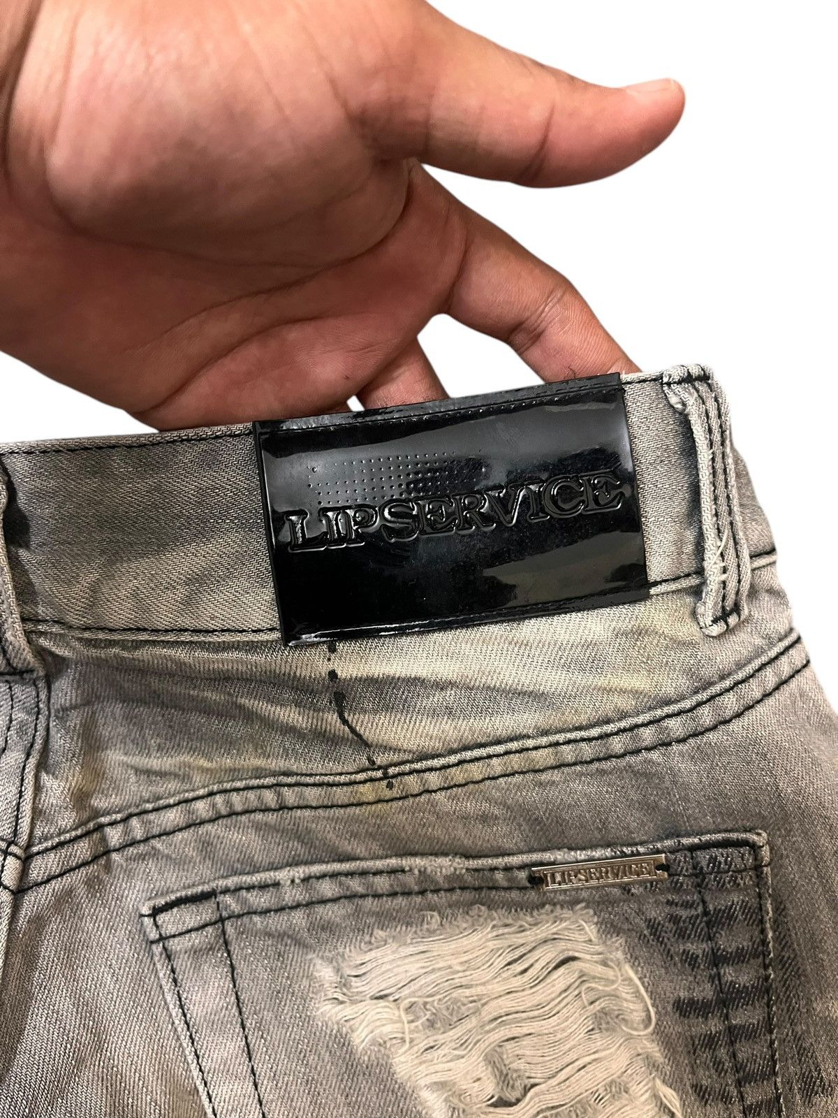 Japanese Brand Japanese Brand Lip Service Distressed Jeans Size US 30 / EU 46 - 11 Thumbnail