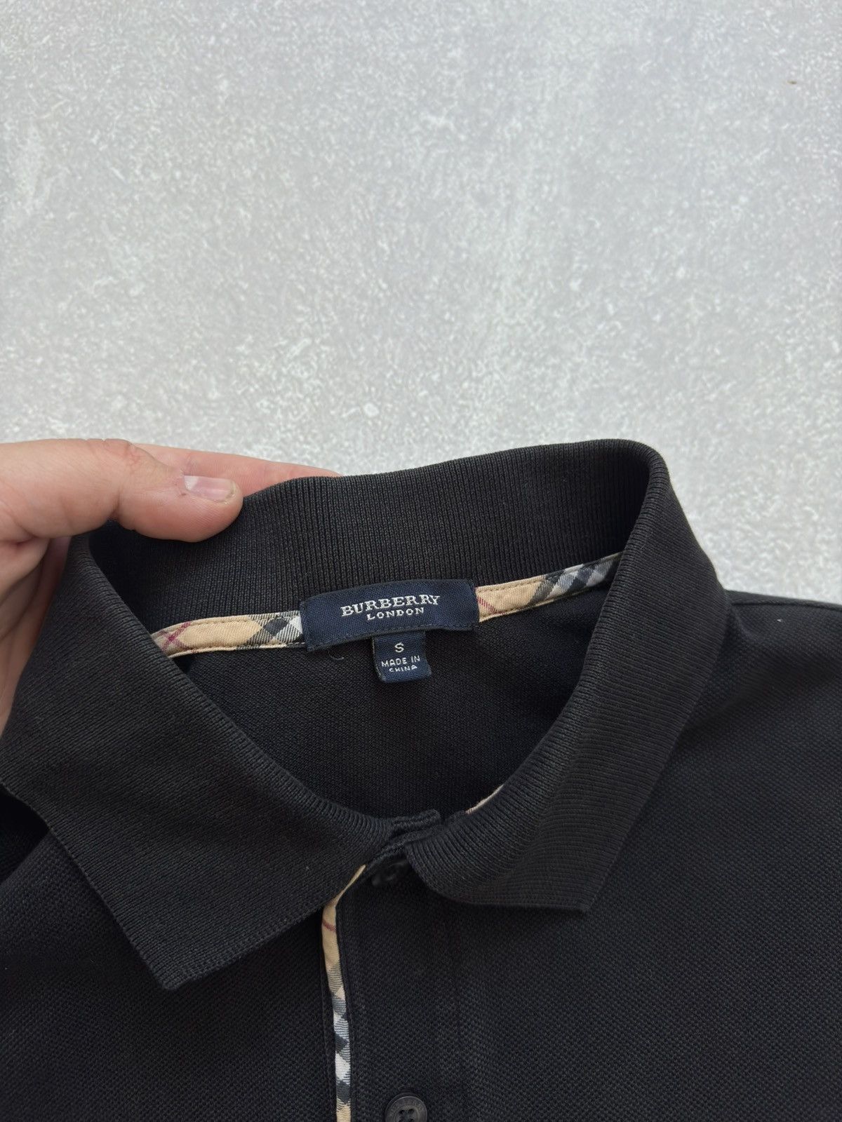 Burberry Vintage Burberry London Nova Check Black Polo Logo Size US S / EU 44-46 / 1 - 5 Thumbnail