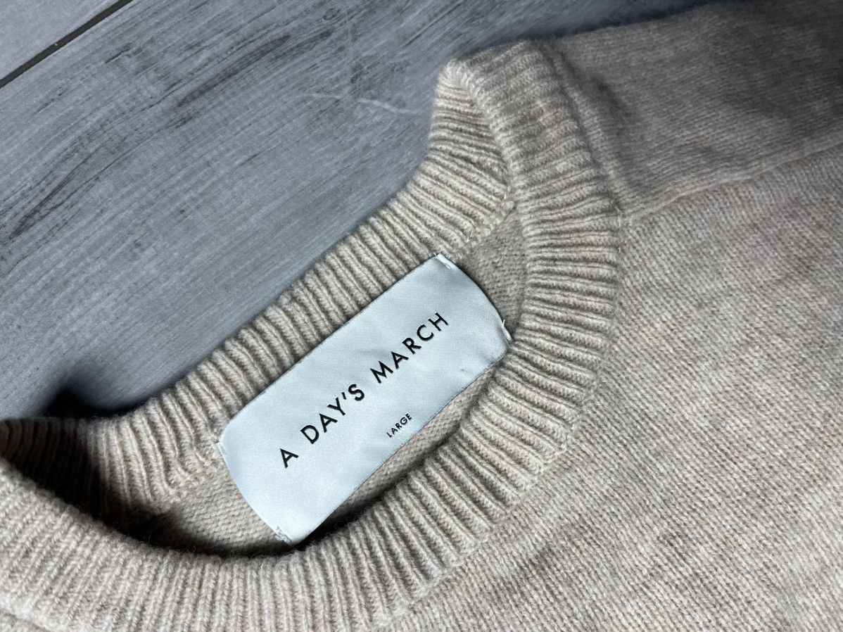 A Day's March A Day's March 100% Lambswool Crewneck Sweater Mens Large Size US L / EU 52-54 / 3 - 4 Thumbnail