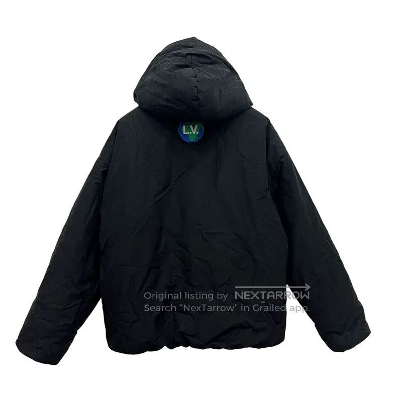 Louis Vuitton Louis Vuitton Earth embroidered chain black hooded padded Size US M / EU 48-50 / 2 - 2 Thumbnail