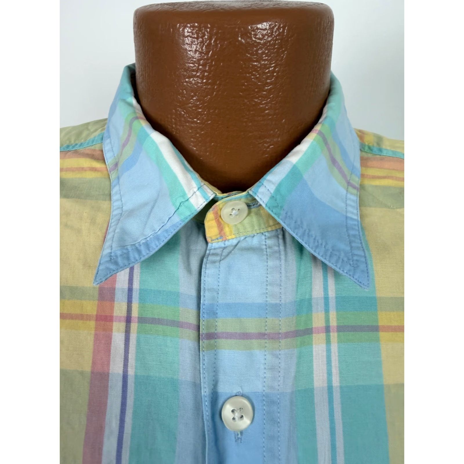 Arrow Vintage 90s Button Up Shirt Men XL Yellow Blue Casual Travel River Washed Cotton Mens Size US XL / EU 56 / 4 - 3 Thumbnail