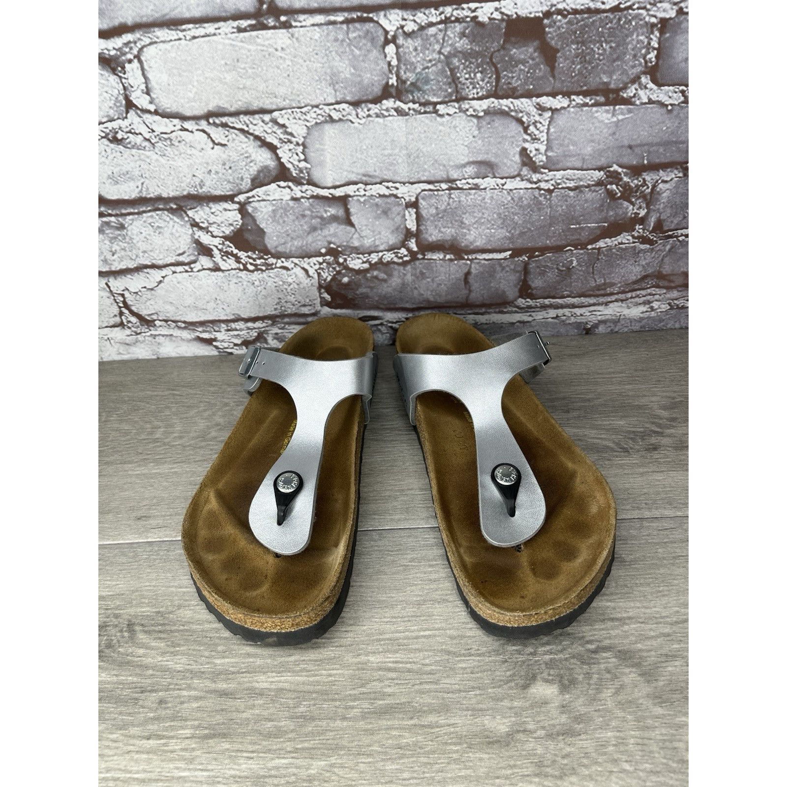 Birkenstock Birkenstock Gizeh Silver Birko Flor Leather Thong Sandals Wo Size US 8 / IT 38 - 21 Thumbnail
