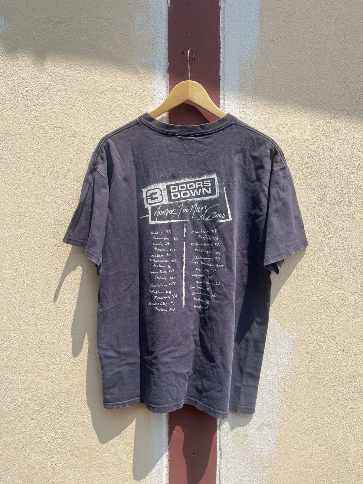 Vintage Vintage 3 doors down tee 00s’ Size US L / EU 52-54 / 3 - 3 Thumbnail
