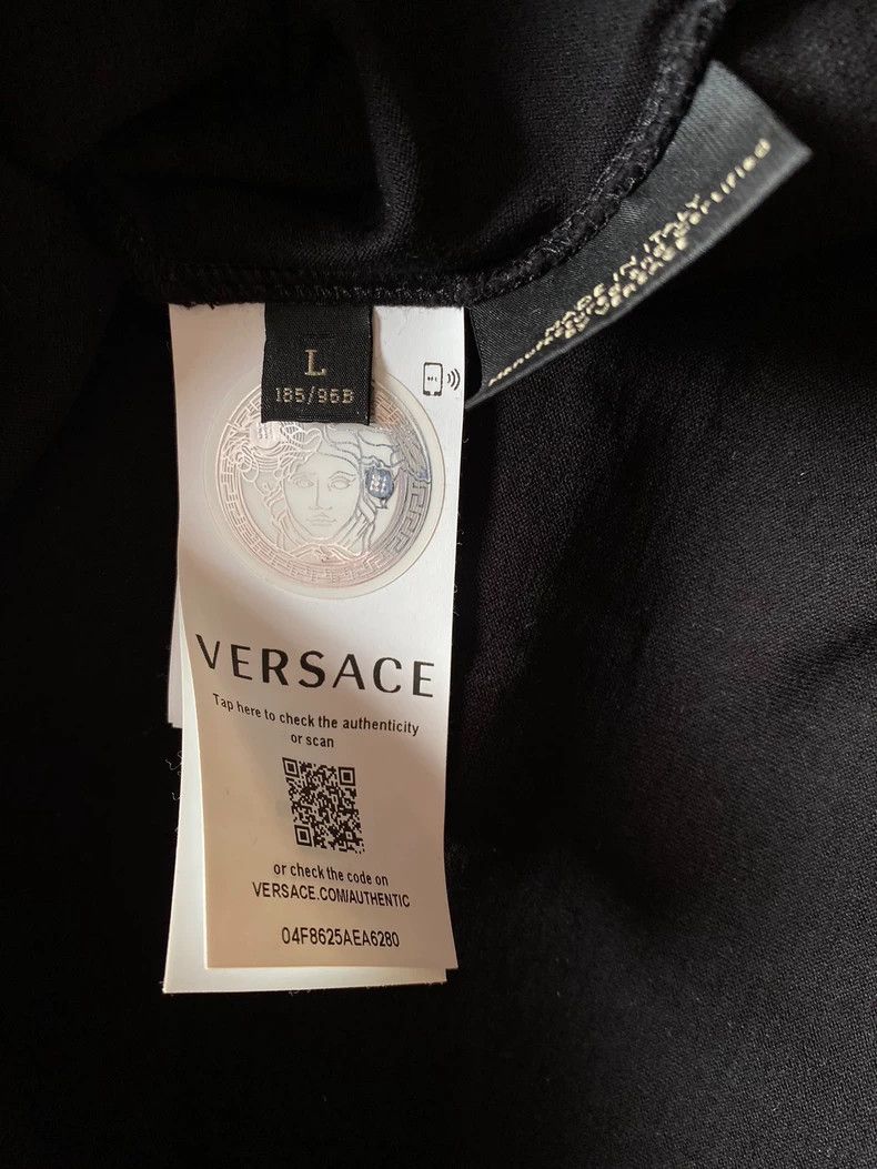 Versace Versace Dragon embroidered long-sleeved T-shirt Size US L / EU 52-54 / 3 - 4 Thumbnail