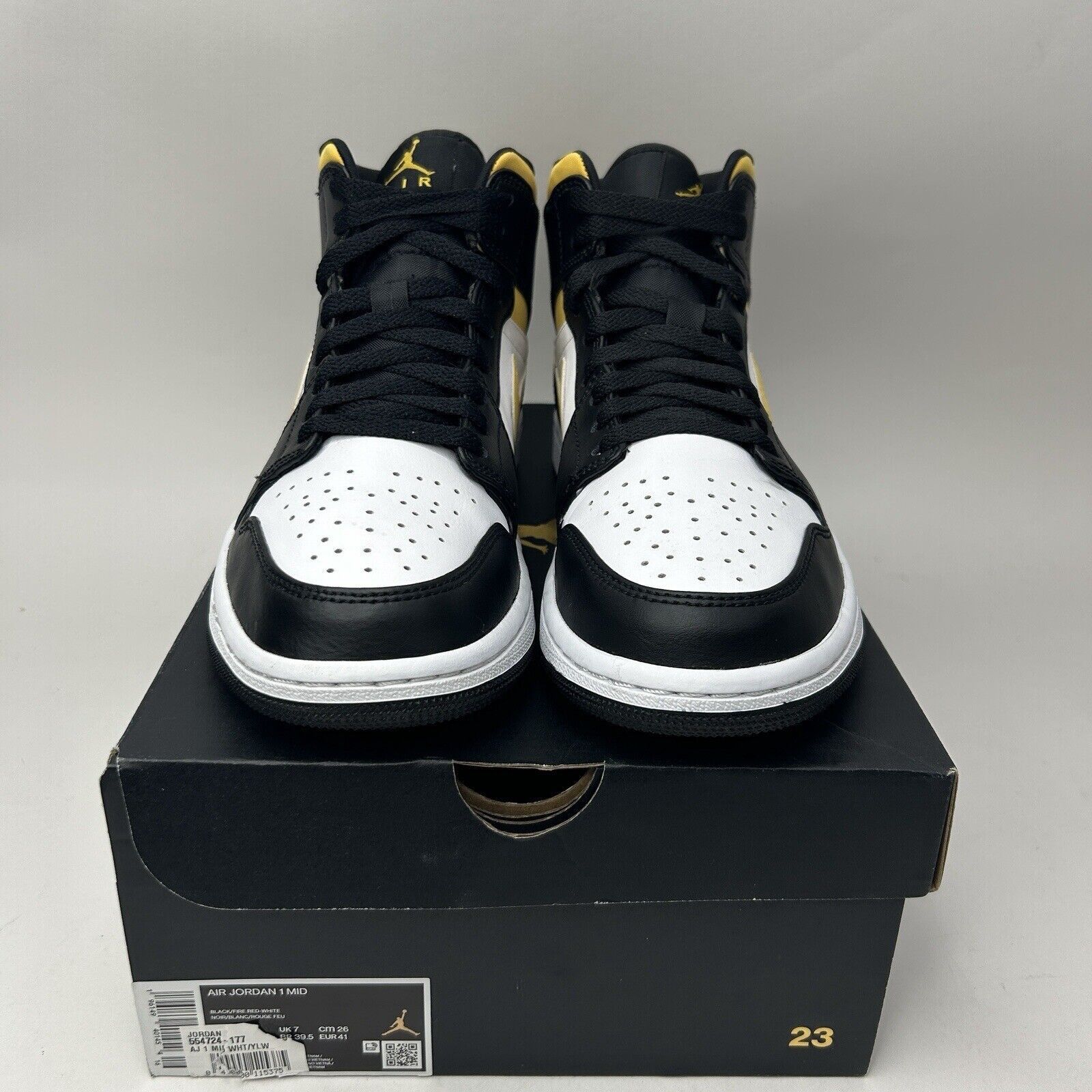 Nike Nike Air Jordan 1 Retro Mid “Pollen/Black University Gold” Size US 8 / EU 41 - 2 Thumbnail