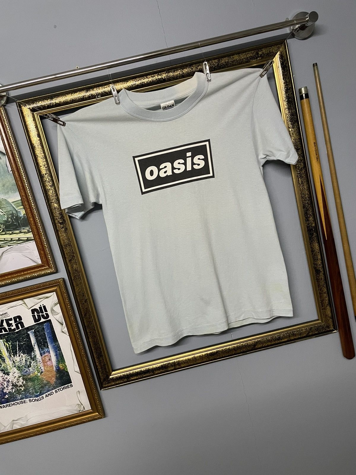 Vintage Vintage Late 90s Oasis Bog Logo ‘Definetely Maybe’ Faded Tee Size US S / EU 44-46 / 1 - 2 Thumbnail