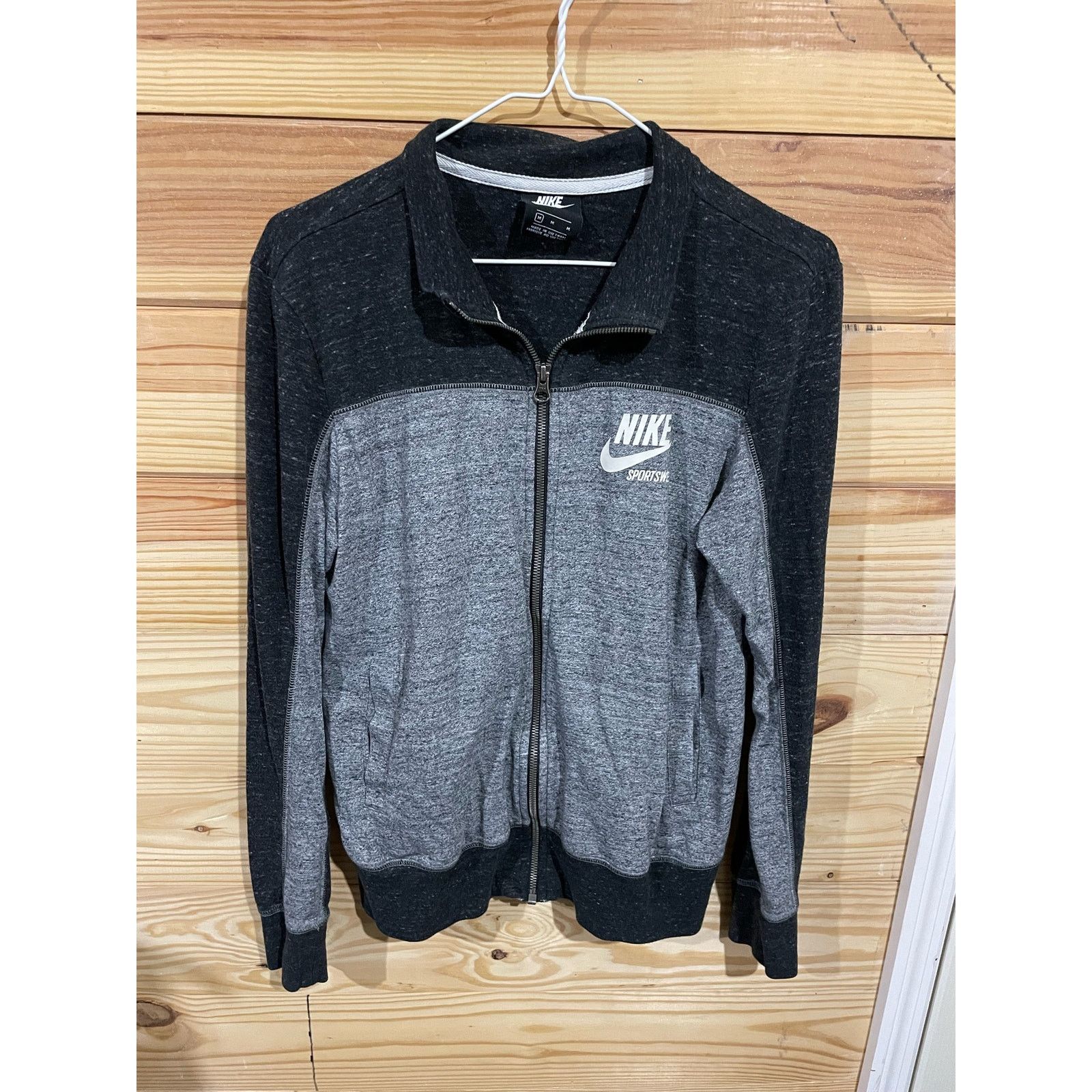 Nike Women's Nike Gym Vintage Track Jacket, size M Size M / US 6-8 / IT 42-44 - 2 Thumbnail