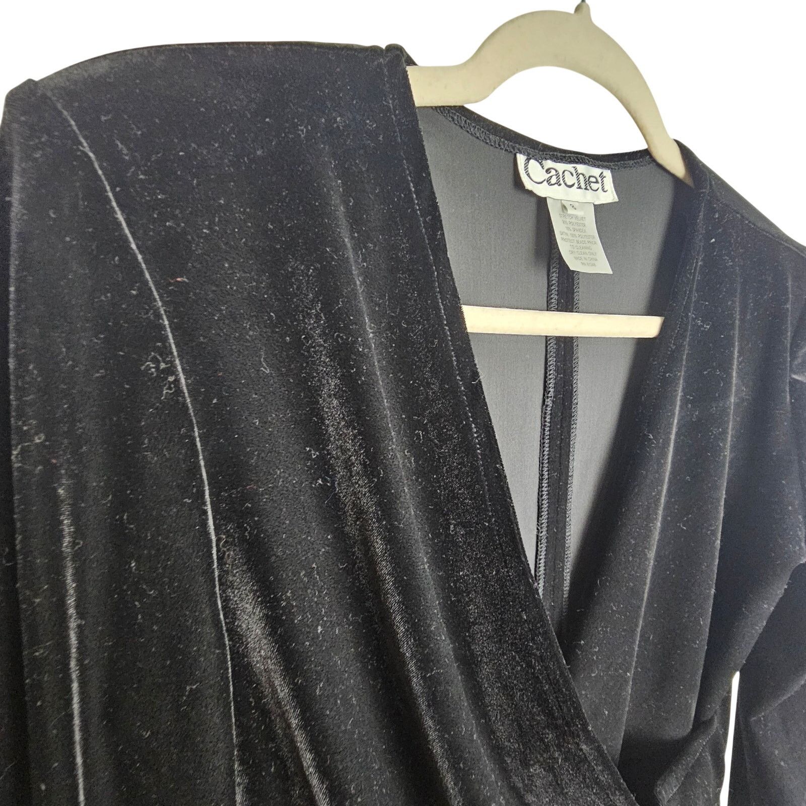 Vintage Vintage Cache Womens Black Velvet Surplice Blouse 8 Beaded Size M / US 6-8 / IT 42-44 - 6 Thumbnail