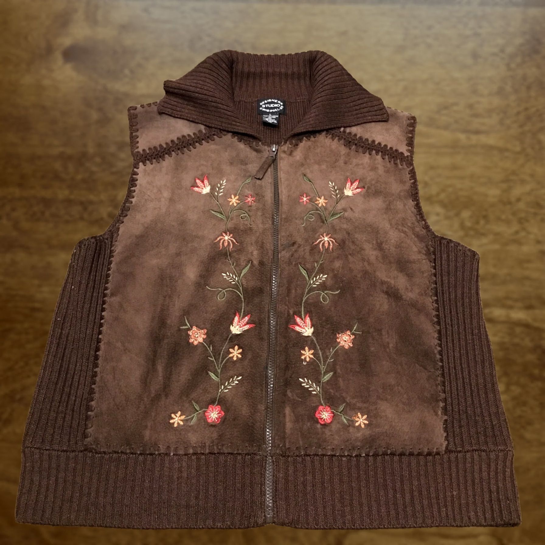 Vintage Designers Studio Originals Vest L Brown Leather Knit Embroidered Zip Up A21 Size L / US 10 / IT 46 - 1 Thumbnail