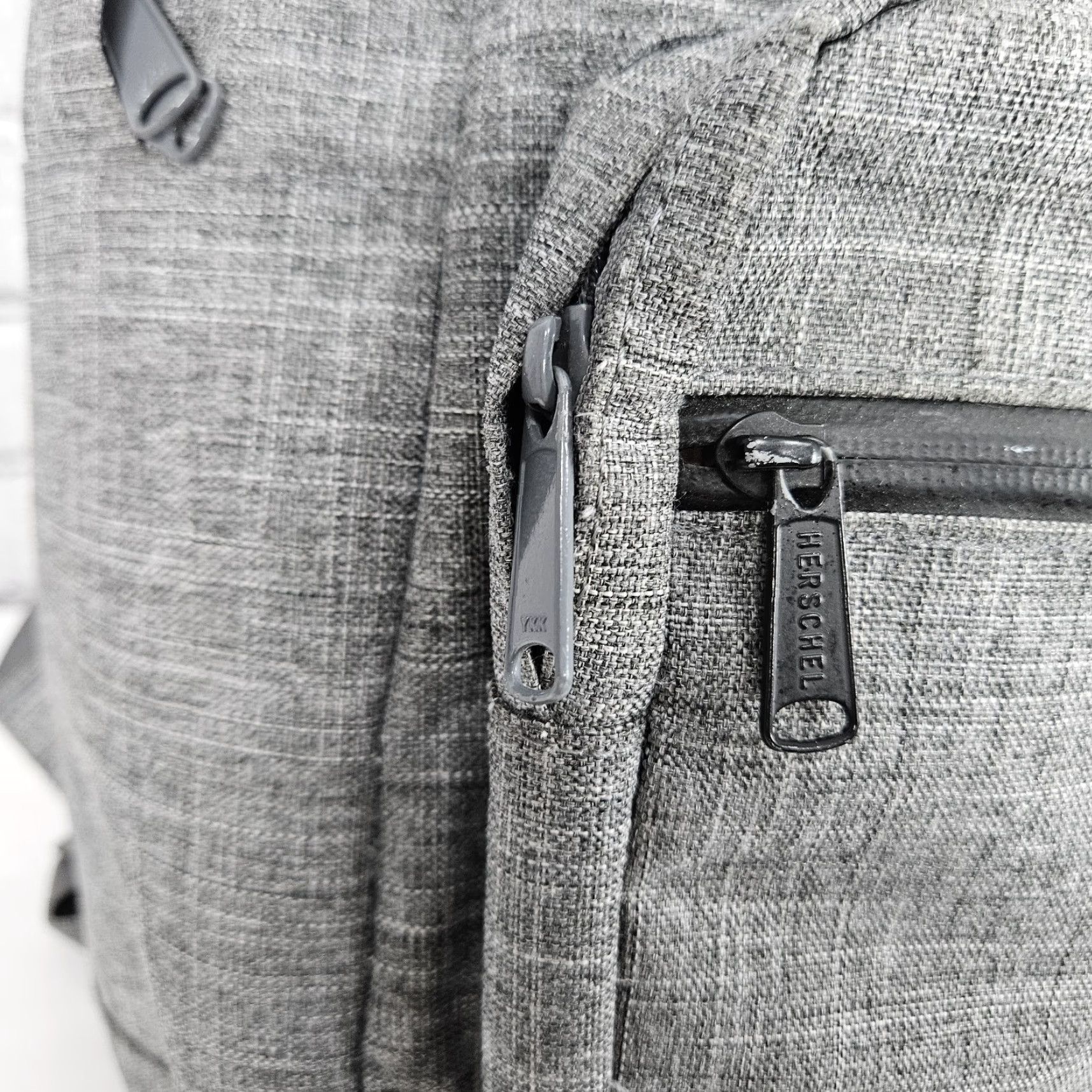 Vintage VINTAGE Herschel Grey Laptop Sleeve Multiple Pockets Organizer School Backpack Bag Size ONE SIZE - 7 Thumbnail