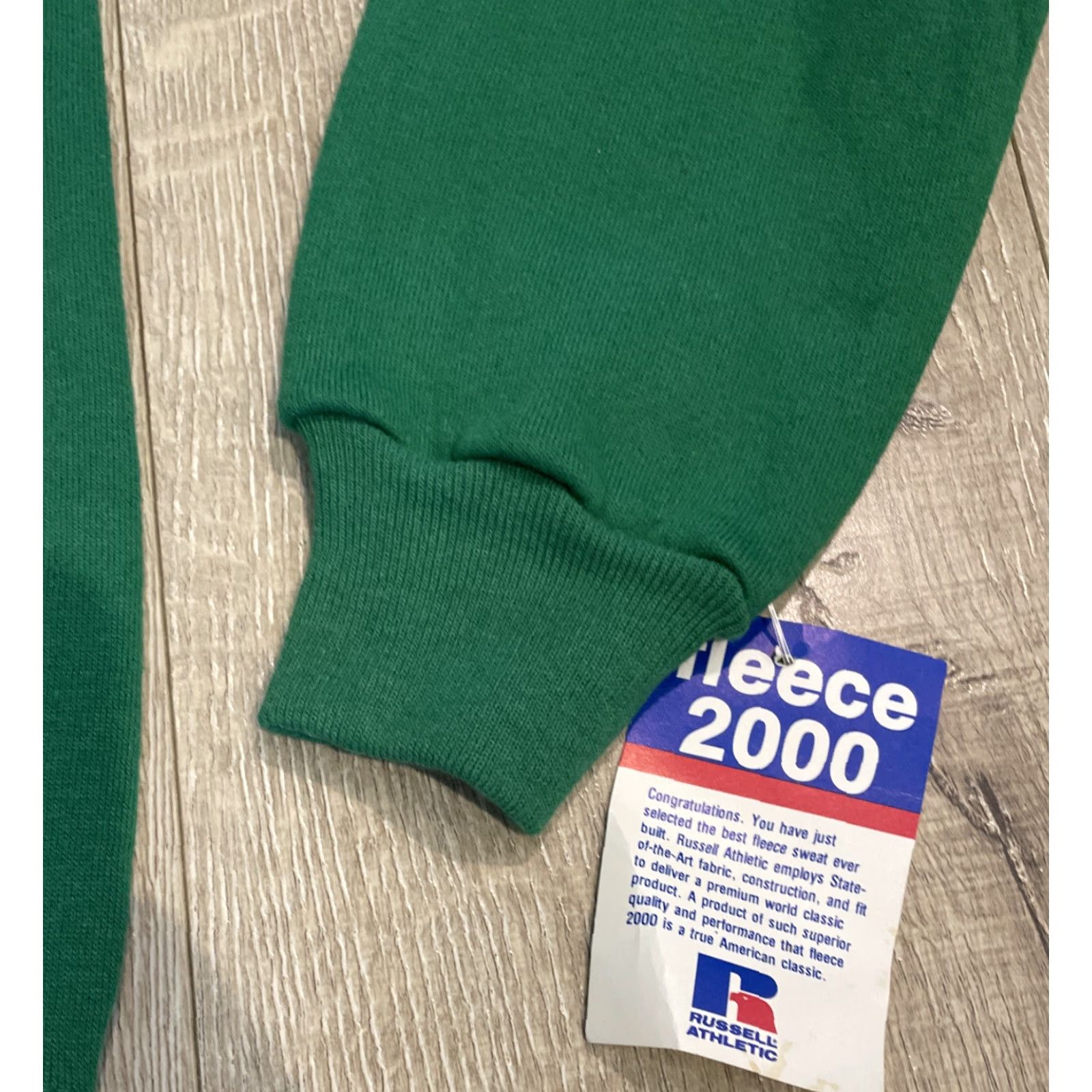 Vintage VINTAGE Russell Crew Sweatshirt Mens XS Green 90s Deadstock NWT Blank Crew Size US XS / EU 42 / 0 - 3 Thumbnail