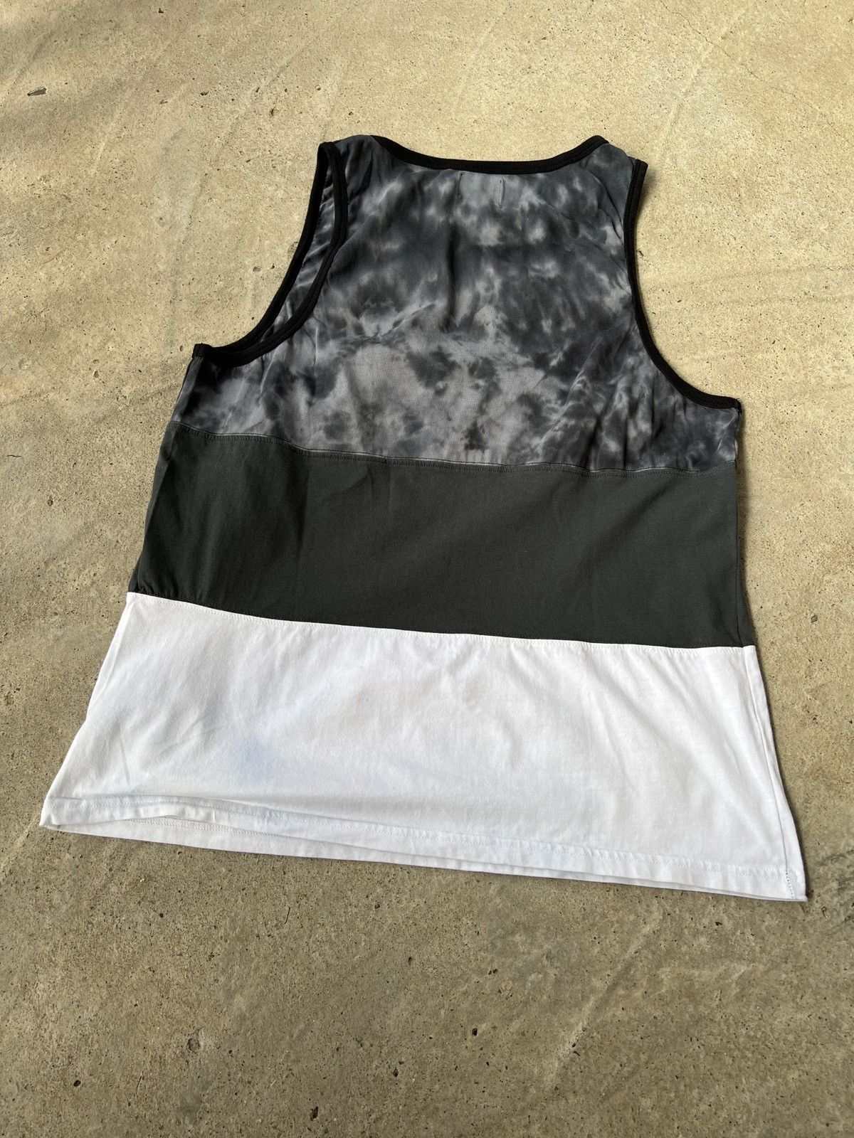 DC DC Shoes Tank Top Size US L / EU 52-54 / 3 - 3 Thumbnail