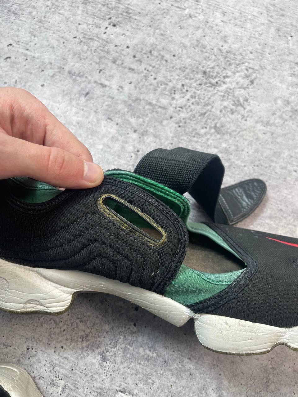 Nike Vintage 2007 Nike Rift Tabi 10 Years Anniversary Shoes Y2K Size US 11 / EU 44 - 11 Thumbnail