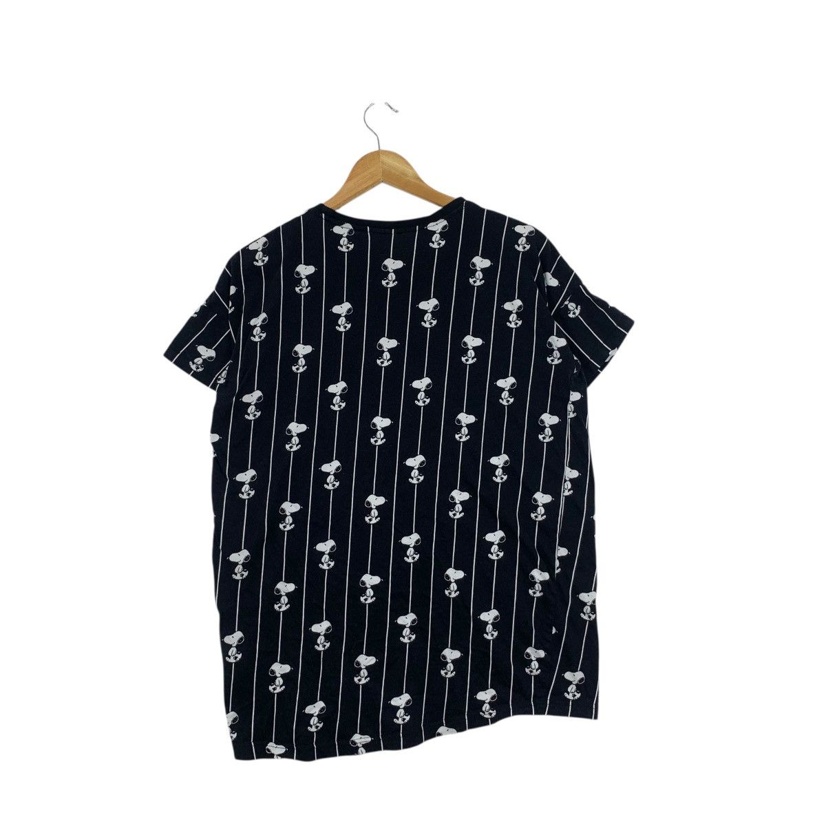 H&M SNOOPY x H&M DIVIDED Collection AOP Peanuts Tee Shirt Top Size S / US 4 / IT 40 - 4 Thumbnail