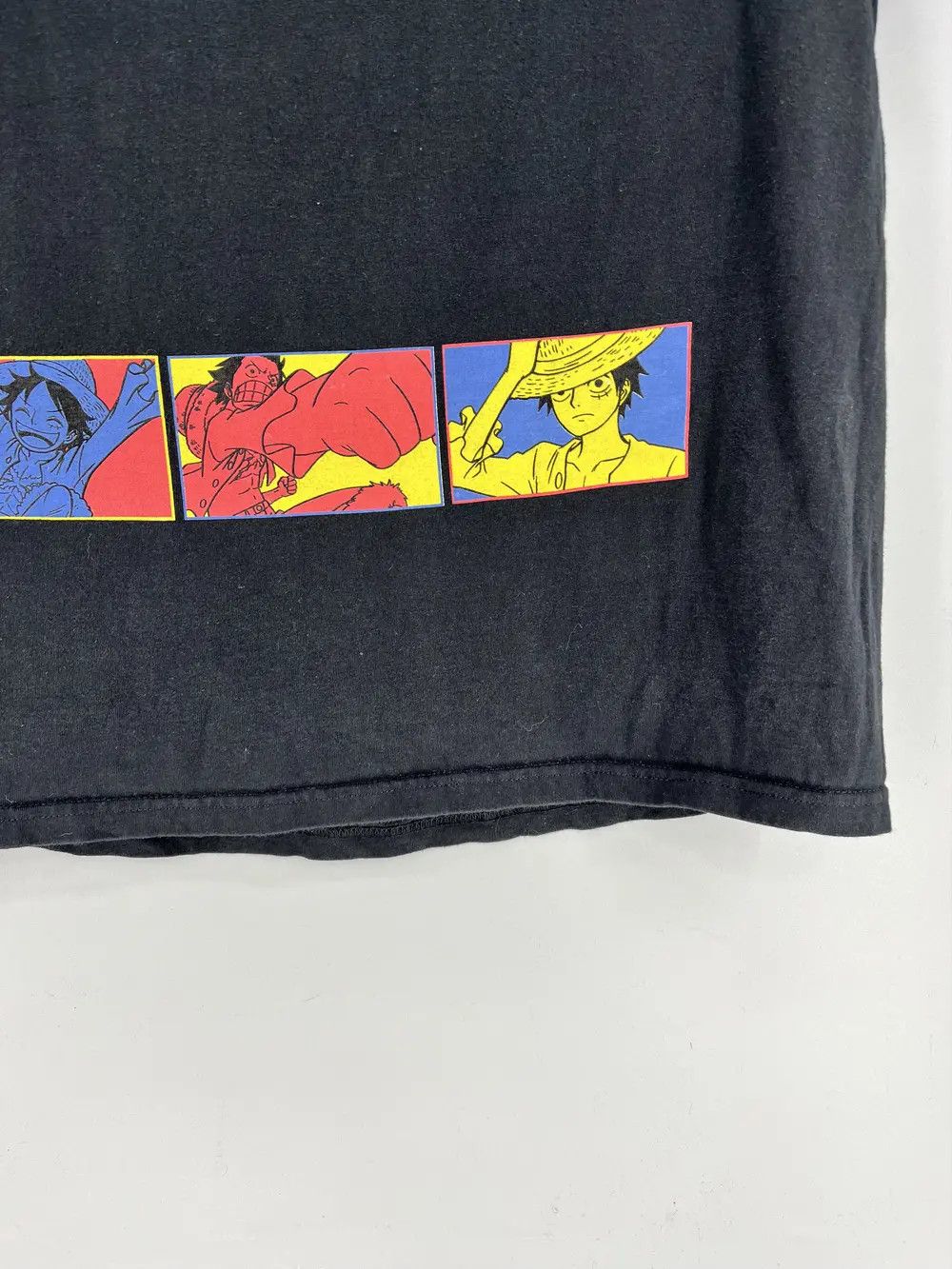 One Piece Vintage Y2K One Piece Characters Printed TShirt Size US L / EU 52-54 / 3 - 9 Thumbnail