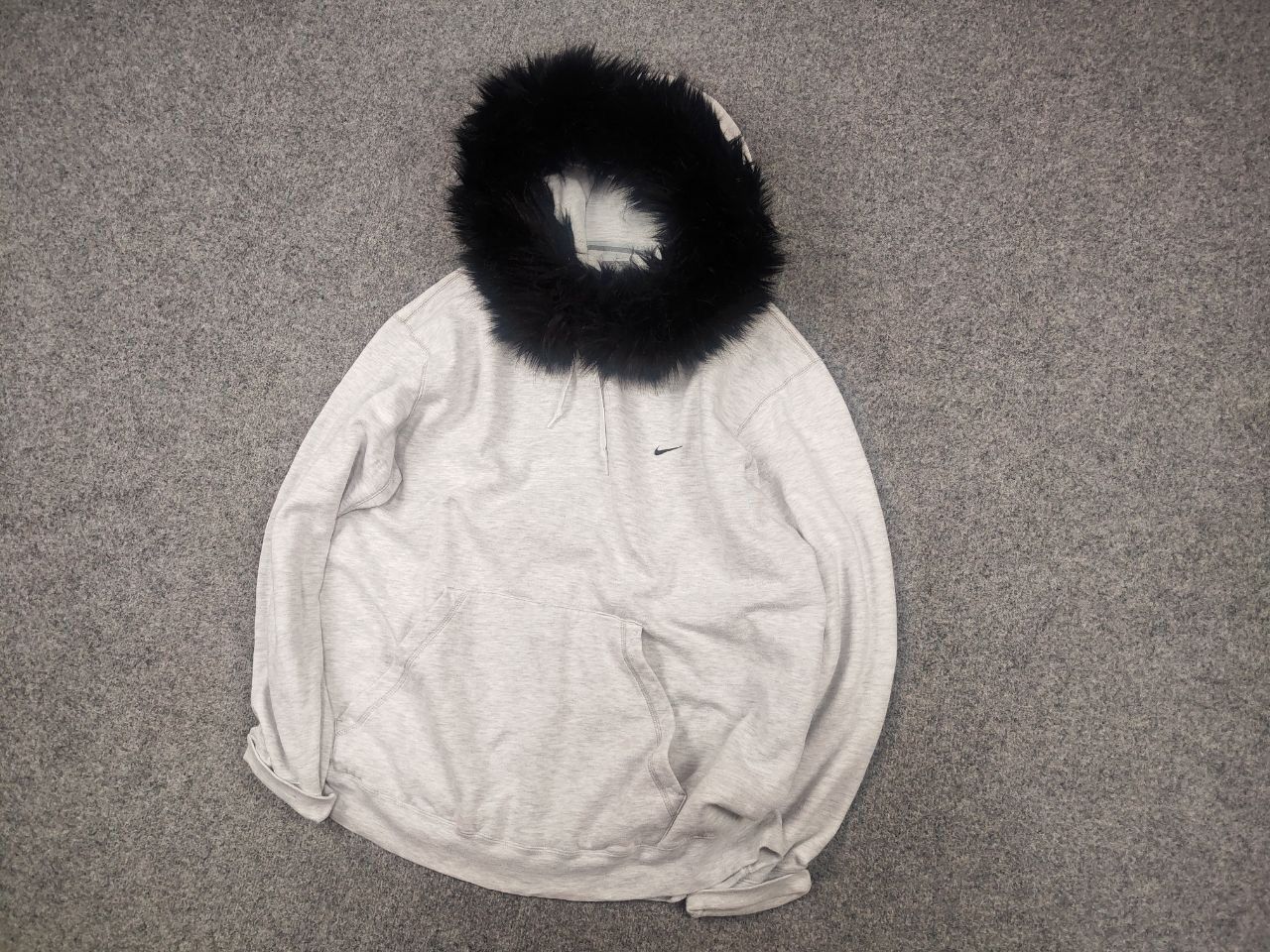 Nike Vintage Y2k Nike Oversized Fur Hoodie if six was nine style Size US XL / EU 56 / 4 - 3 Thumbnail