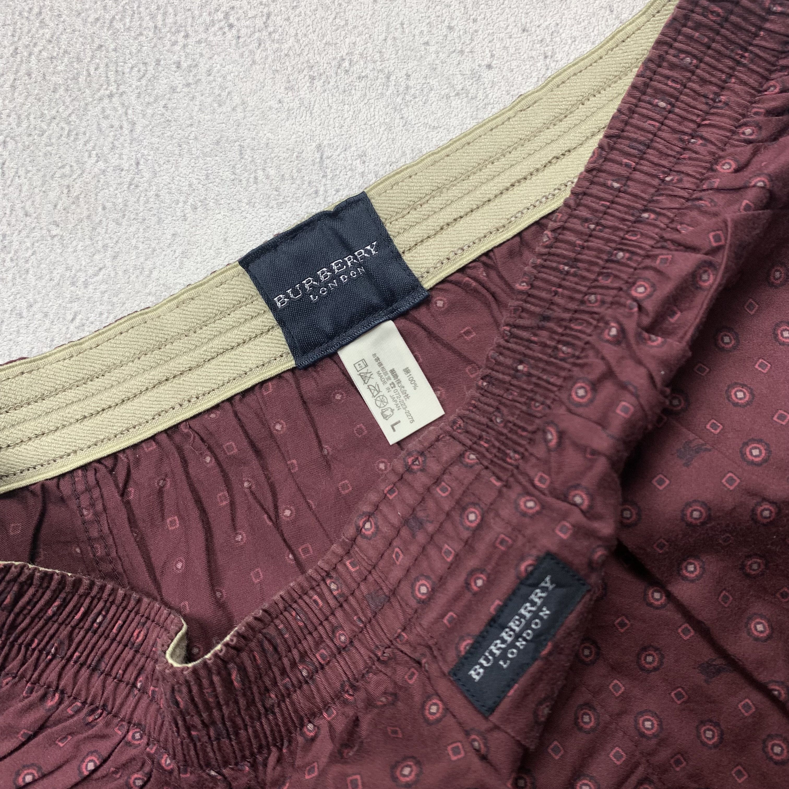 Burberry Burberry Boxer Overprint Logo Short Pants Underwear Size US 32 / EU 48 - 4 Thumbnail