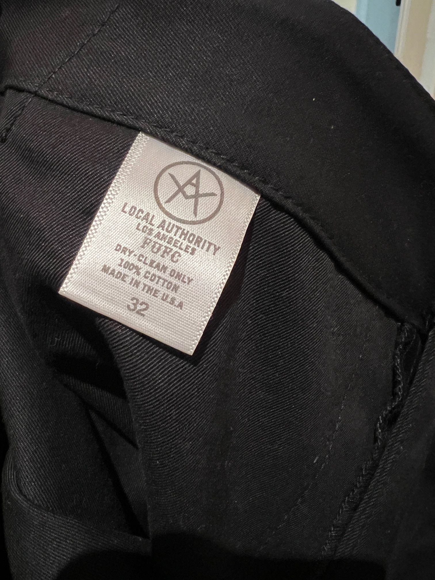 Local Authority Local Authority Los Angeles “Mad Mickey” Cargo Pants Size US 32 / EU 48 - 5 Thumbnail