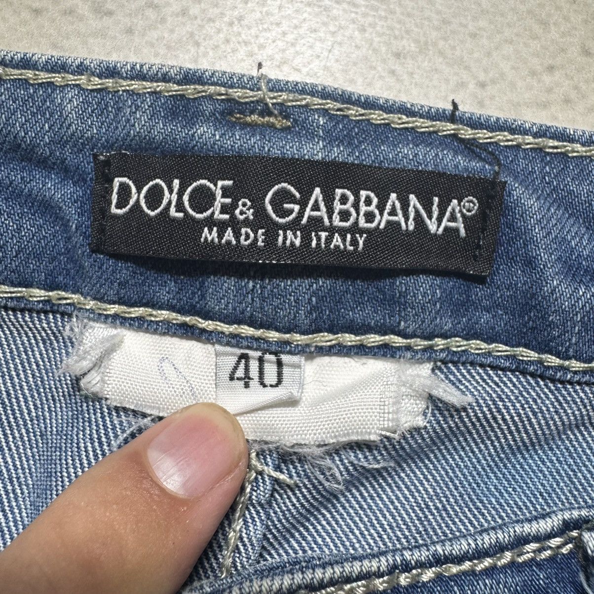 Dolce & Gabbana luxury dolce gabbana faded jeans with big logo rare Size 27" / US 4 / IT 40 - 14 Thumbnail