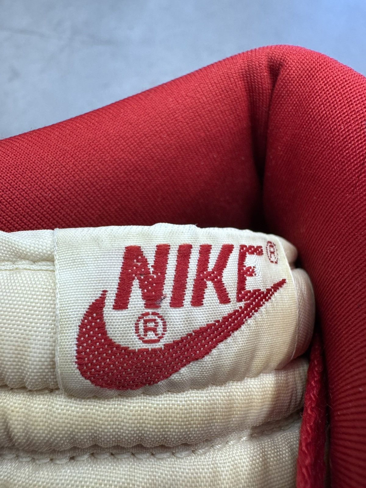 Nike 1999 Vintage Nike Dunk High LE St John Size US 8 / EU 41 - 12 Thumbnail
