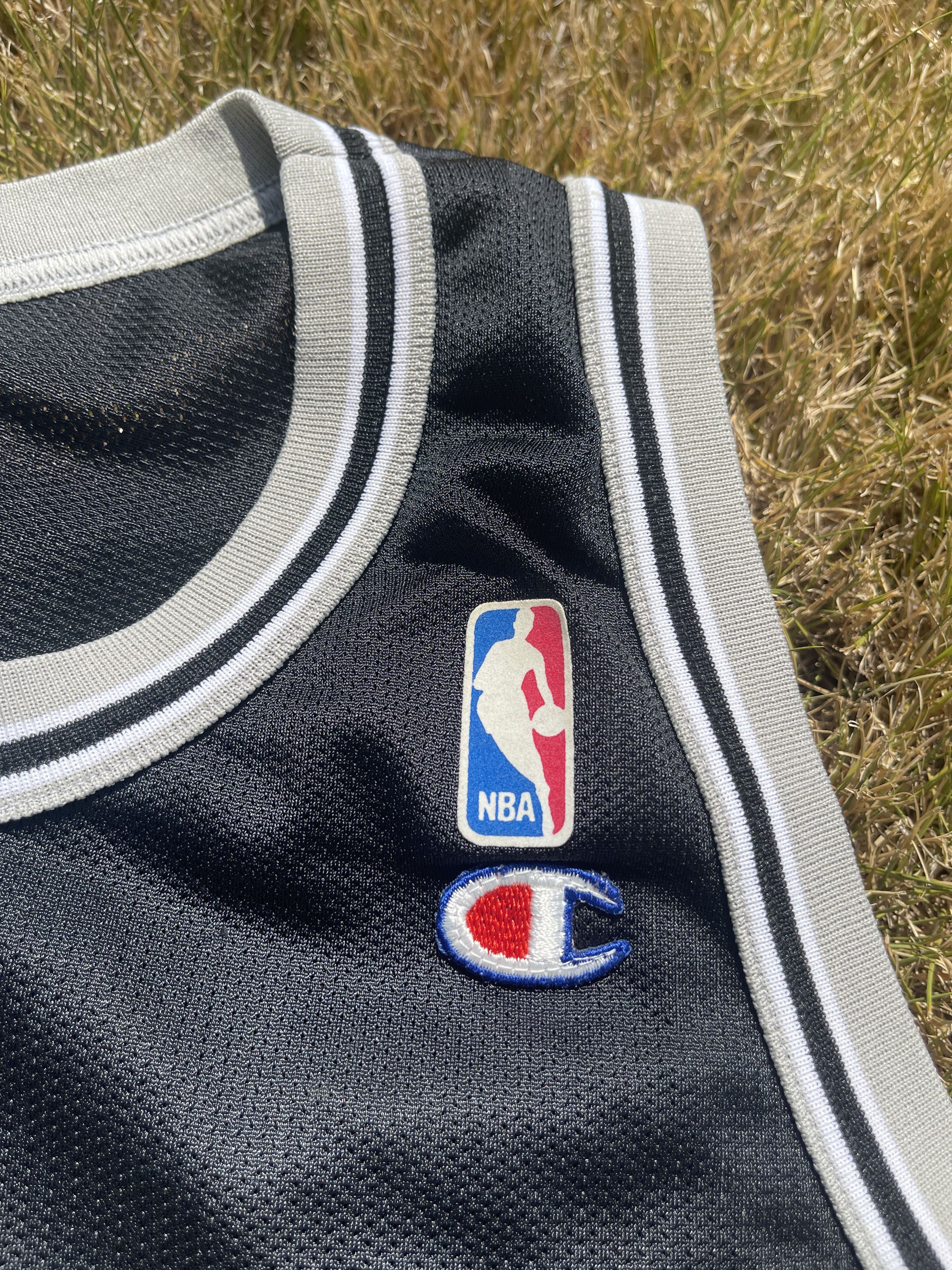 Champion × NBA × Vintage 1990's San Antonio Spurs David Robinson NBA Champion Jersey Size US L / EU 52-54 / 3 - 7 Thumbnail