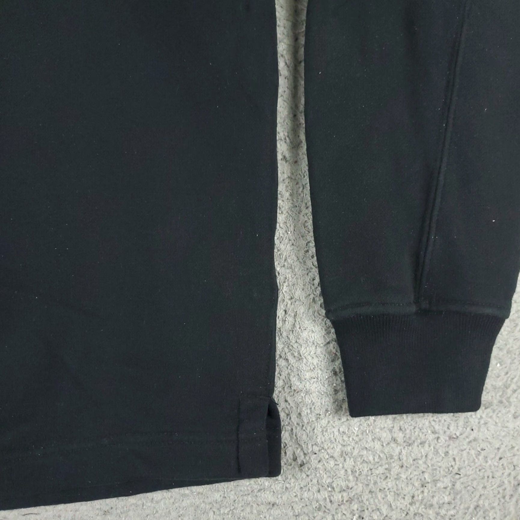 Abercrombie & Fitch Abercrombie & Fitch Sweater Mens Medium Black Long Sleeve Pullover Crew Neck Cotton Blend Size US M / EU 48-50 / 2 - 4 Thumbnail