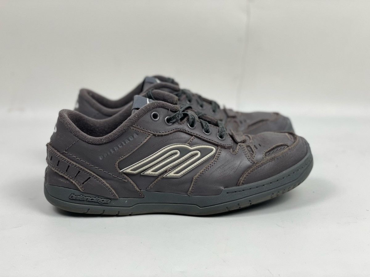 Balenciaga Balenciaga Hamptons Worn-Out Low-Top Sneaker Size US 8 / EU 41 - 8 Thumbnail