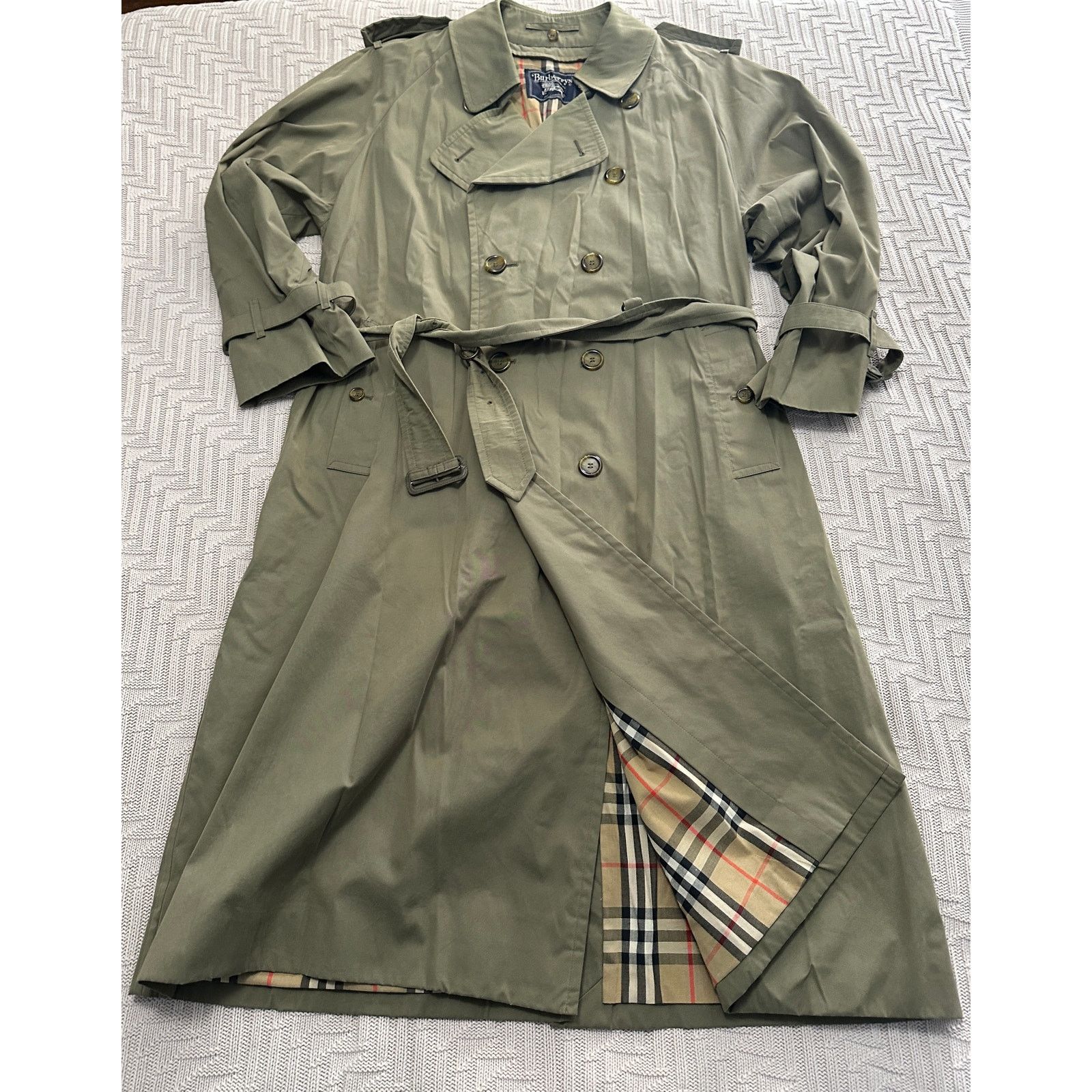 Burberry Burberry olive green tan trench coat size 44R Grailed